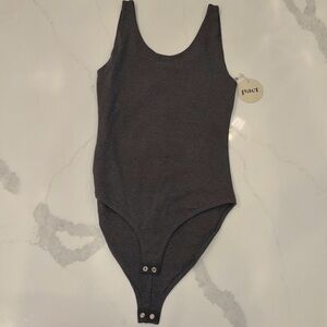Pact Organic Cotton Gray Bodysuit Size Small NWT